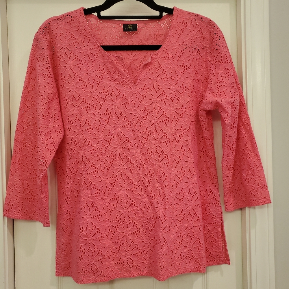 Patrice eyelet top size M